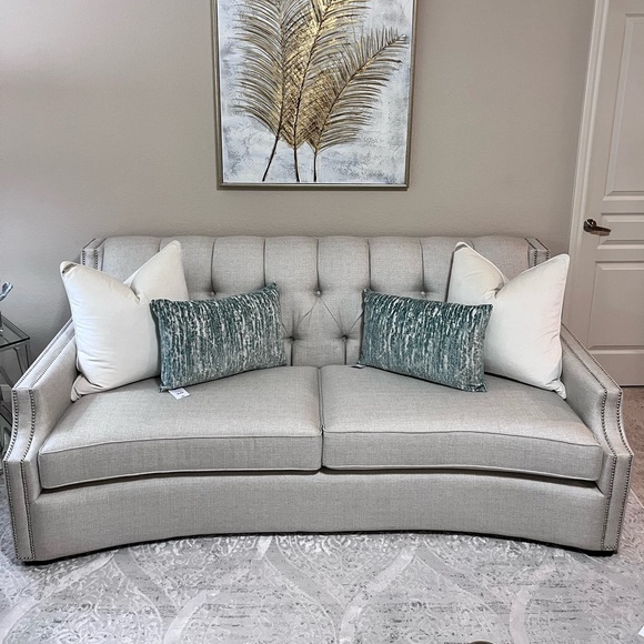 1-NWT CALDEIRA CUT VELVET DESIGN DECORATIVE PILLOW Read description for details - Picture 11 of 17